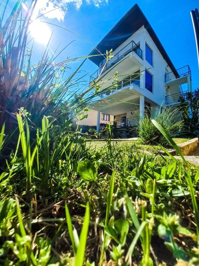Apartment "Royal Town" Яйце Экстерьер фото